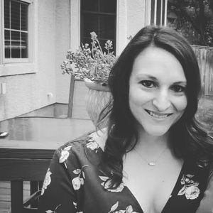 Meet your Posher, Julie